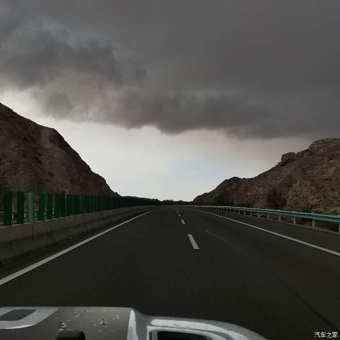 爱尔兰队遭遇意外，步入挑战之路